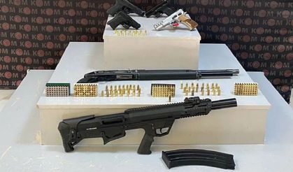 Sosyal medyadan silah paylaşımı yapanlara gözaltı