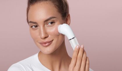 Yüz tüylerine veda zamanı: Modern teknolojiden doğal kürlere en etkili kurtulma yolları!