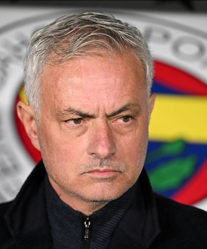 Mourinho: Benfica ile aynı kadroya sahip değiliz