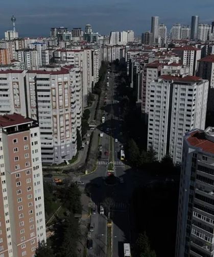 İstanbul'un en kalabalık mahallesi belli oldu: Üç ili geride bıraktı