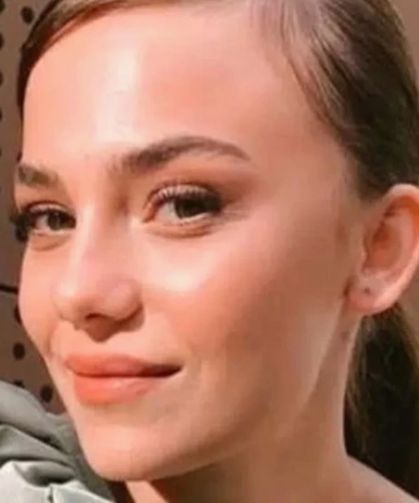 Bahar Şahin’in başörtülü paylaşımı sosyal medyada ilgi gördü