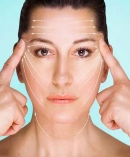 Estetiksiz gençleşme mümkün: Yüz yogasında "altın kurallar" ve 5 etkili taktik!