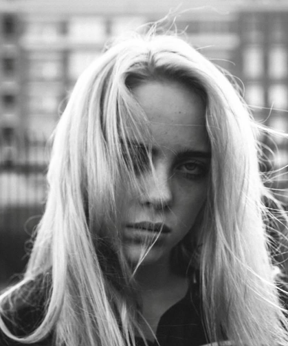 Billie Eilish oyunculuğa soyunuyor: Sırça Fanus'ta başrol olacak