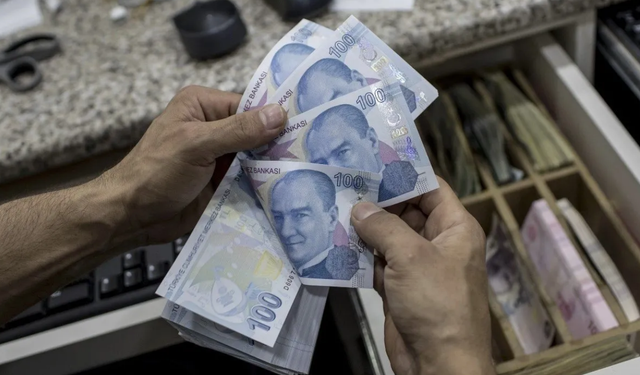 Merkez Bankası indirdi, bankalar yükseltti