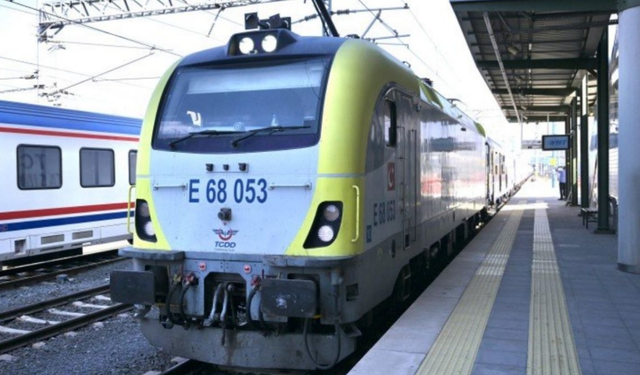 İstanbul’dan Paris’e 7 Günlük Lüks Yolculuk: Biletler 800 bin TL’den başlıyor!