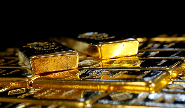 Altının gramı haftaya düşüşle başladı