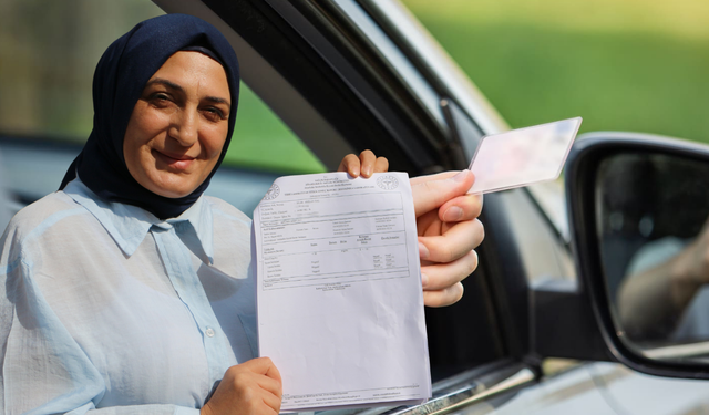 Bir ıslak mendil yüzünden ehliyetinden oldu: İşte Dilek Arslan Bal’ın ilginç hikayesi