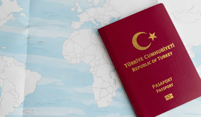 Dünyanın en güçlü pasaportları 2025 açıklandı: Türkiye kaçıncı sırada?