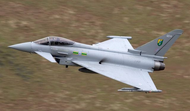 Litvanya hava sahasını ihlal eden Rus savaş uçaklarına NATO’dan karşılık