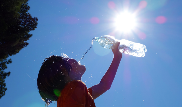 Aşırı sıcaklar 3-4 yaşındaki çocukların zihinsel gelişimini yavaşlatıyor