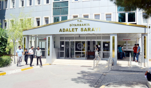Diyarbakır Adliyesi’nden yüzlerce kalaşnikof mermisi çalındı