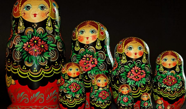 Matruşka'nın sırrı: İçinden çıkan her bebek bir hikaye anlatıyor