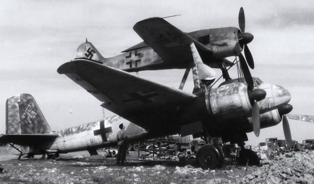 Nazilerin tuhaf planı: Sırtında uçak taşıyan bomba