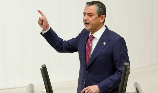 Özgür Özel’den bütçe konuşması: Pırlantadan ve lüks kol saatinden ÖTV alınmıyor