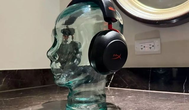 Dünyanın ilk beyin dalgası ölçen kulaklığı tanıtıldı