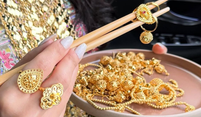 Kadınların altınla olan bağı rastlantı değil