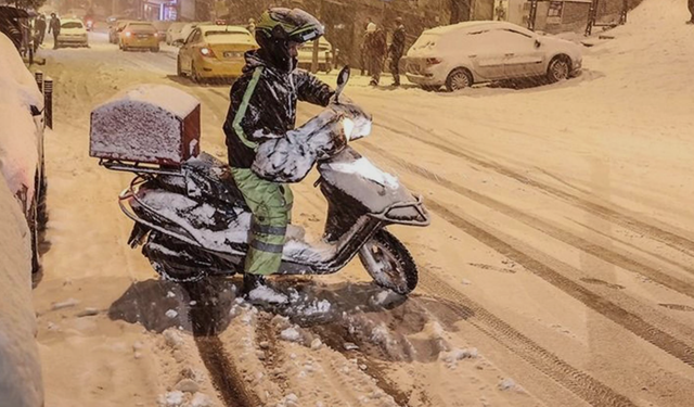 İstanbul'da kar yağışı nedeniyle yasak kararı