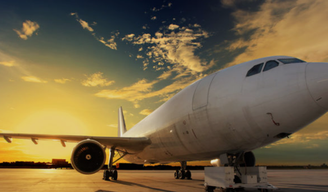 Uçak biletlerinde artış ocak ayında yüzde elliyi geçti