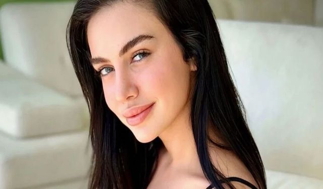 Fenomen Ece Ronay’a TSK’yı aşağılama suçundan soruşturma