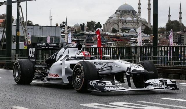 Formula 1 Türkiye'ye dönüyor: Geri sayım başladı