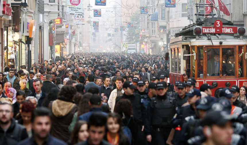 Türkiye’de 6,5 milyon “ev genci”: Ne eğitimde ne istihdamda