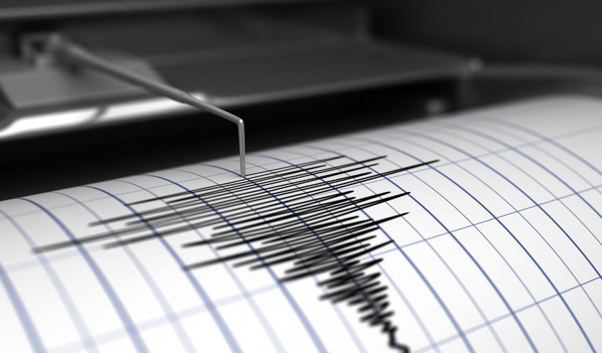 İstanbul'da 4.0 büyüklüğünde deprem!