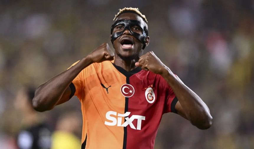 Galatasaray ile anlaşan Victor Osimhen’in İstanbul’a geleceği saat belli oldu