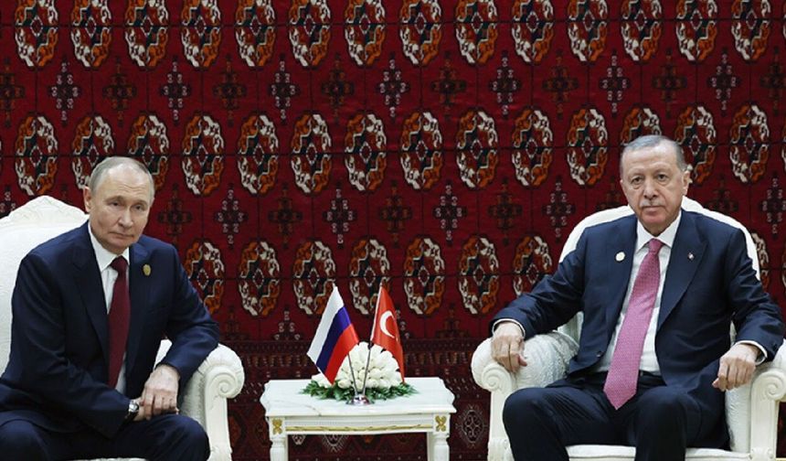 Kritik zirve: Erdoğan ve Putin Türkmenistan'da görüştü