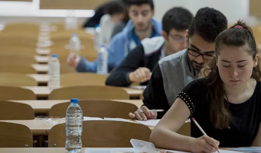 ÖSYM'nin sınav ücreti 2 bin TL'yi aştı