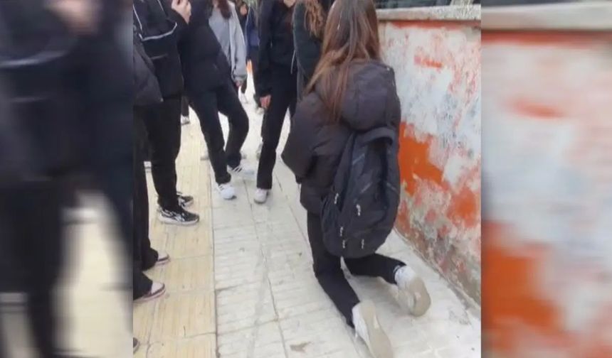 13 yaşındaki öğrenciye okul önünde akran işkencesi: Görüntüler yayıldı, soruşturma açıldı!
