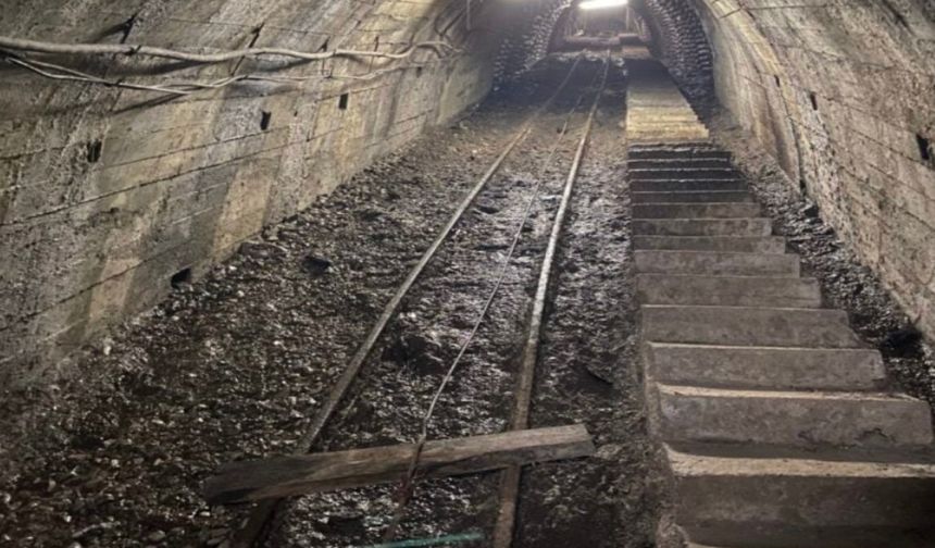 Zonguldak'ta maden ocağında göçük: 3 işçi yerin metrelerce altında mahsur kaldı