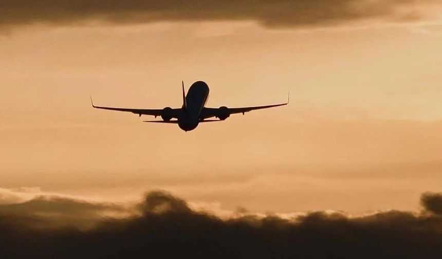 Orta Doğu hava sahasındaki riskler nedeniyle uçuş iptalleri uzatıldı