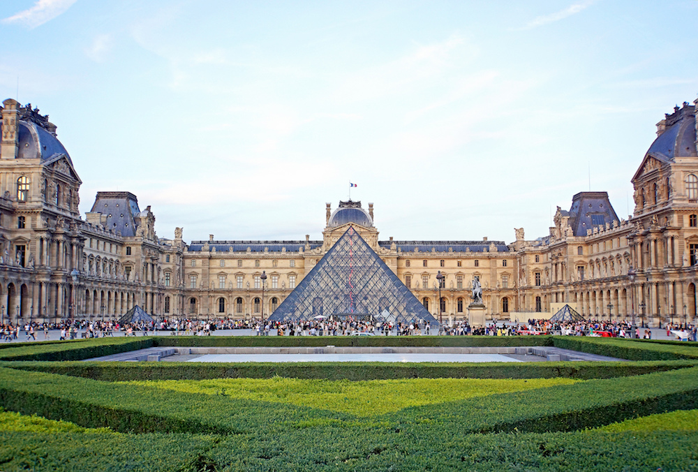 Louvre1