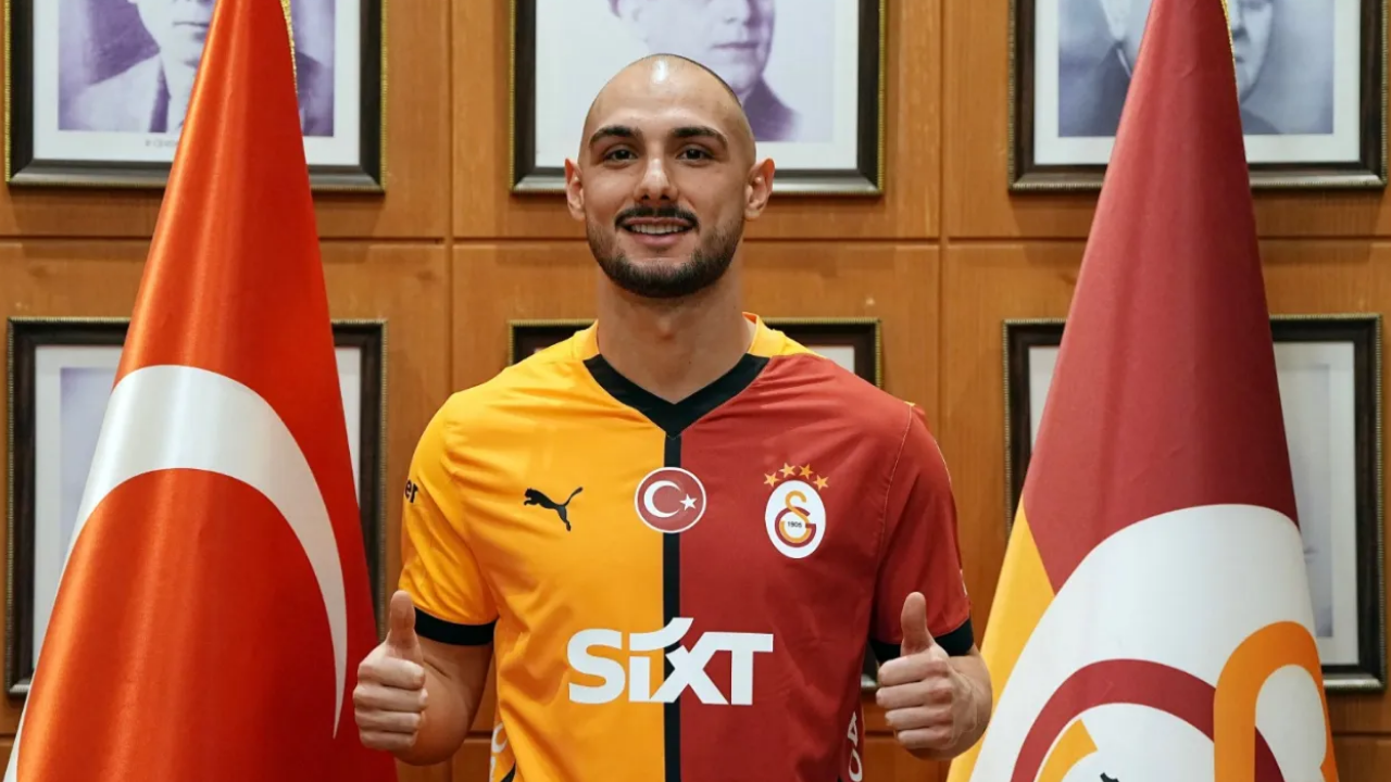 Galatasaray’ın Yeni Transferi Ahmed Kutucu Formayı Giydi ‘’Çok Sabırsızlanıyorum’’