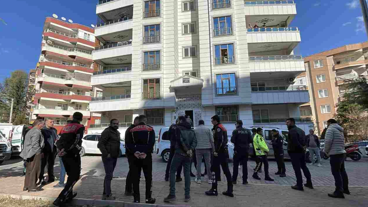 Şanlıurfa’da Korkunç Olay Anne Ve Iki Kızı Ölü Bulundu (2)