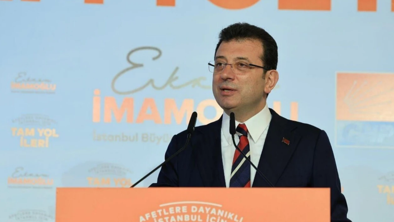 Ekrem İmamoğlu Imzaları Topladı Cumhurbaşkanı Adaylığına Resmen Başvurdu