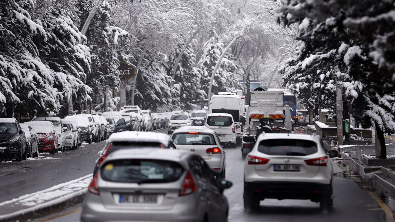 Meteoroloji Ve Akom Uyardı İstanbul Ve Ankara İçin Kar Alarmı