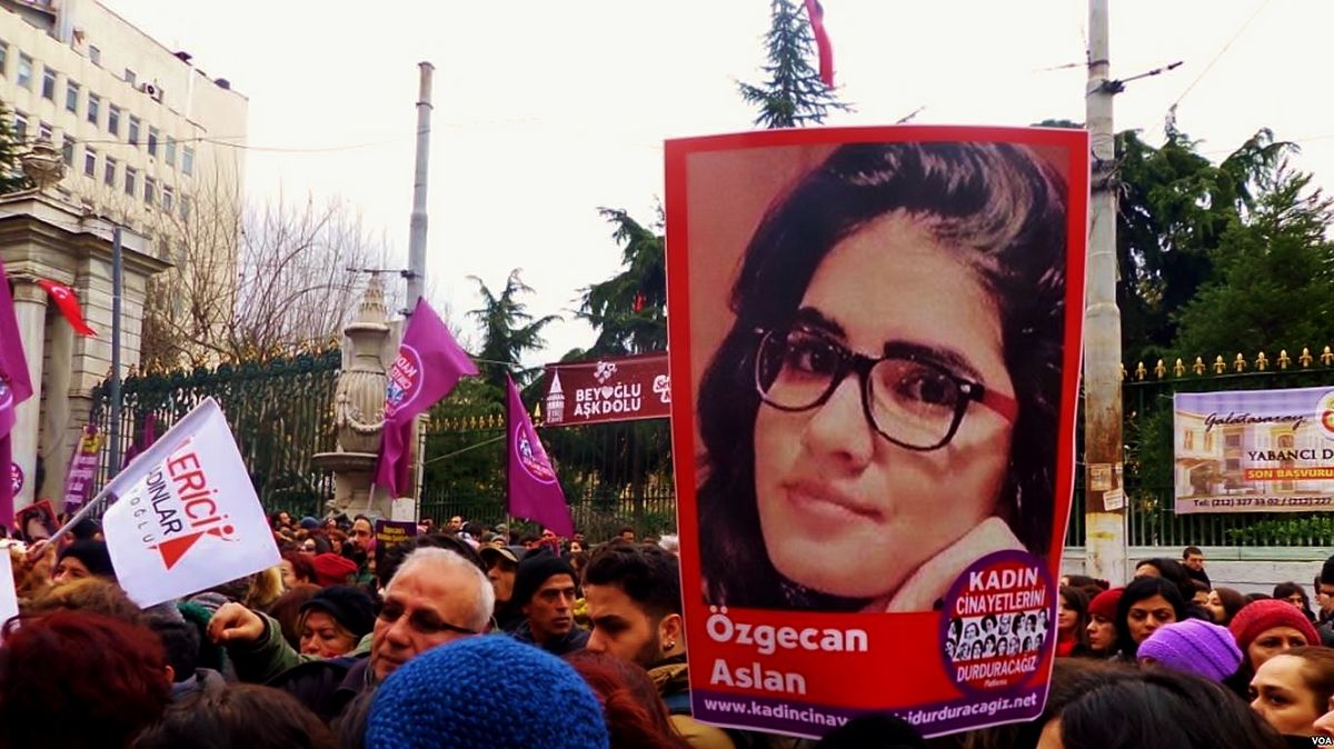 Özgecan Aslan V O A-1