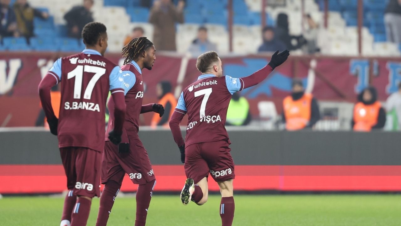 Trabzonspor, Çaykur Rizespor’u 5 2 Mağlup Ederek Çeyrek Finale Yükseldi (2)