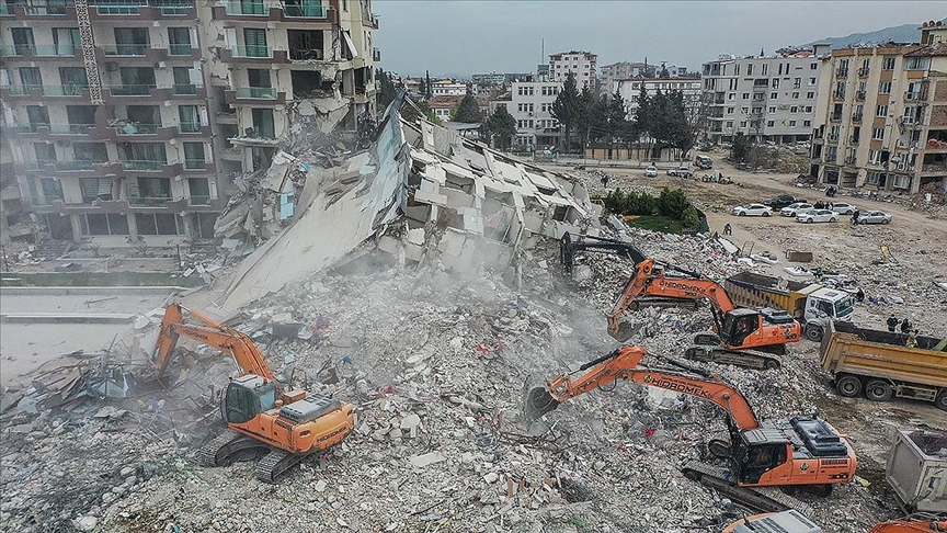 Türkiye’nin Kalbinde Enkaz Yaratan Gece 6 Şubat Depremlerinin 2. Yılı (5)