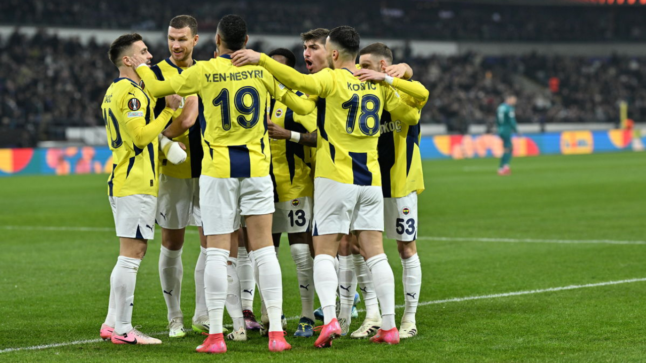 Uefa Avrupa Ligi’nde Son 16 Turu Heyecanı Fenerbahçe’nin Muhtemel Rakipleri Belli Oldu (1)