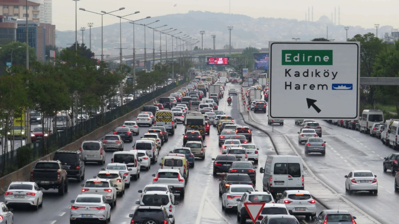 İstanbul’da Güvenlik Tedbirleri Artırıldı 12 Ana Yol 24 Saat Boyunca Kapalı (1)