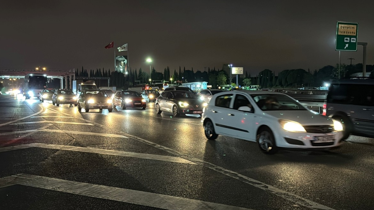 İstanbul’da Göç Başladı Depremler Sonrası Anadolu Kentlerine Akın Ediliyor (2)