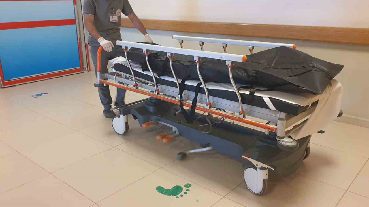 13 Yaşındaki Kız Çocuğu Kalp Krizi Sonucu Hayatını Kaybetti (1)