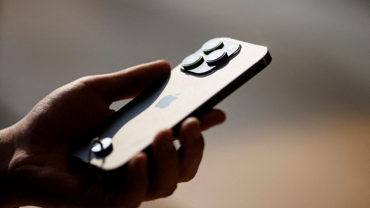 Apple, Beyin Sinyalleriyle Kontrol Edilen Iphone Üretecek (1)