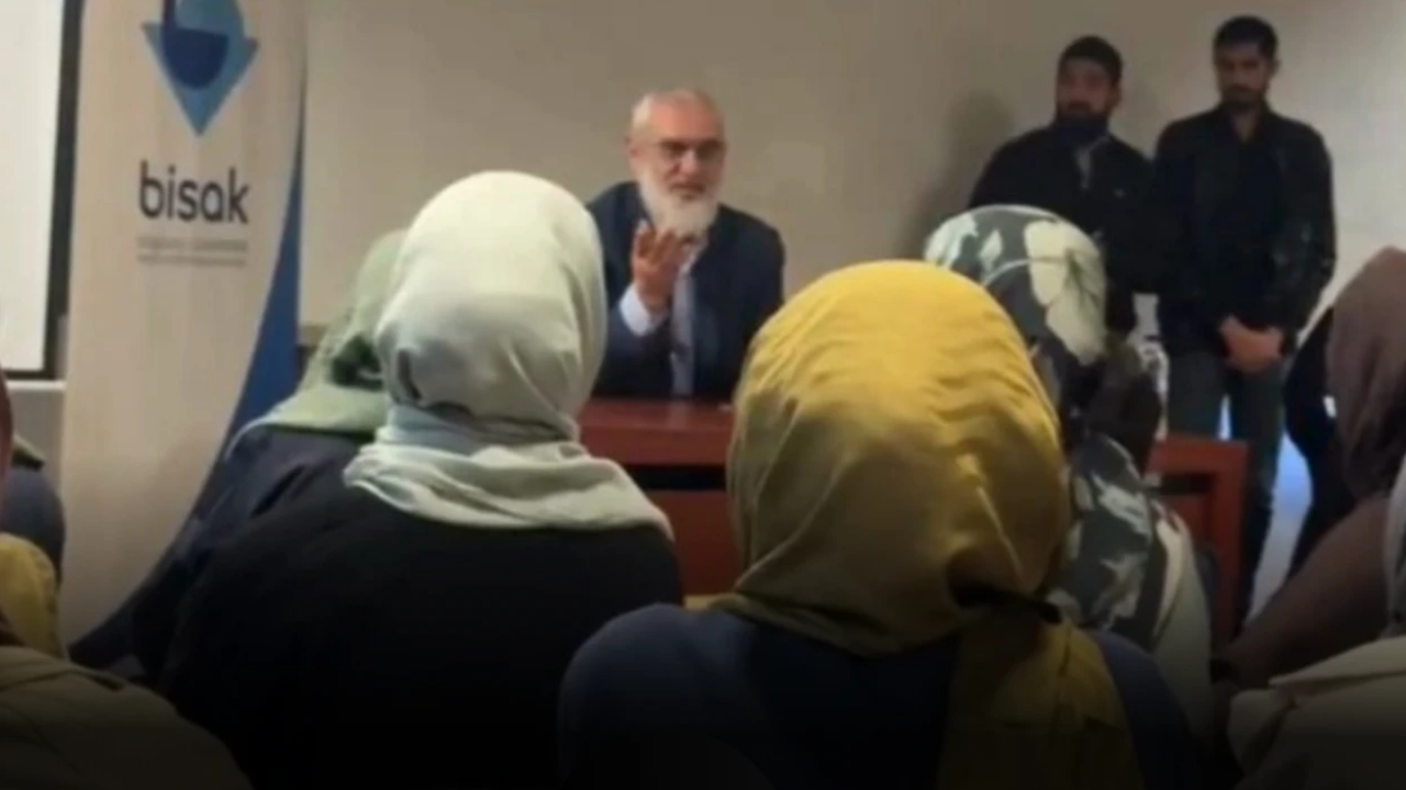 Boğaziçi Üniversitesi’nde Nureddin Yıldız Protestosu Çocuk Evliliği Sözleri Yeniden Gündemde