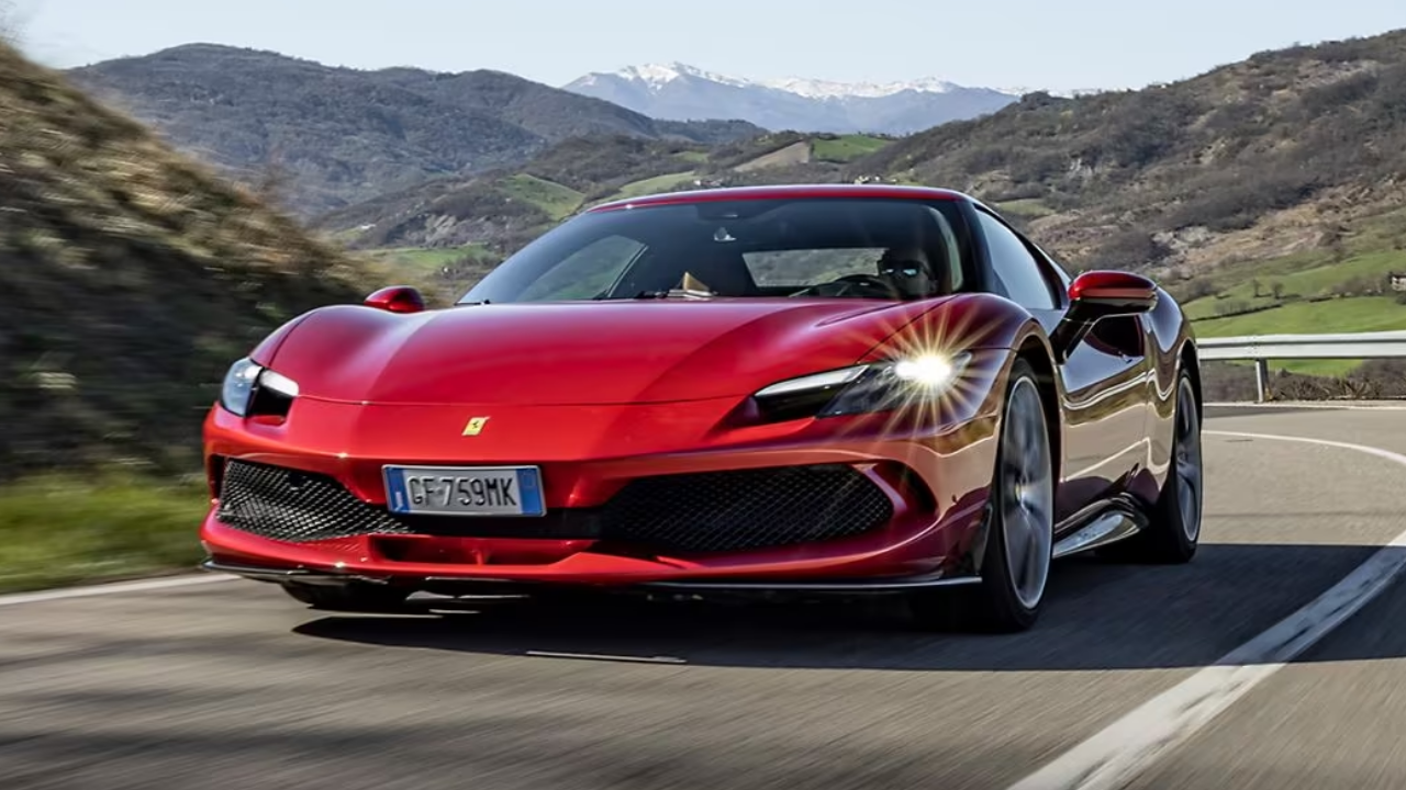 Ferrari’nin İlk Elektrikli Otomobili 2026’Da Yollarda