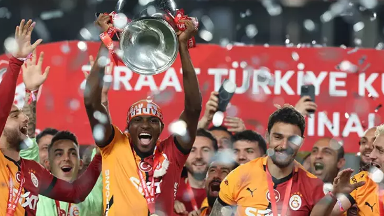 Galatasaray, Bu Akşam 1 Puan Bile Alsa Şampiyon (1)