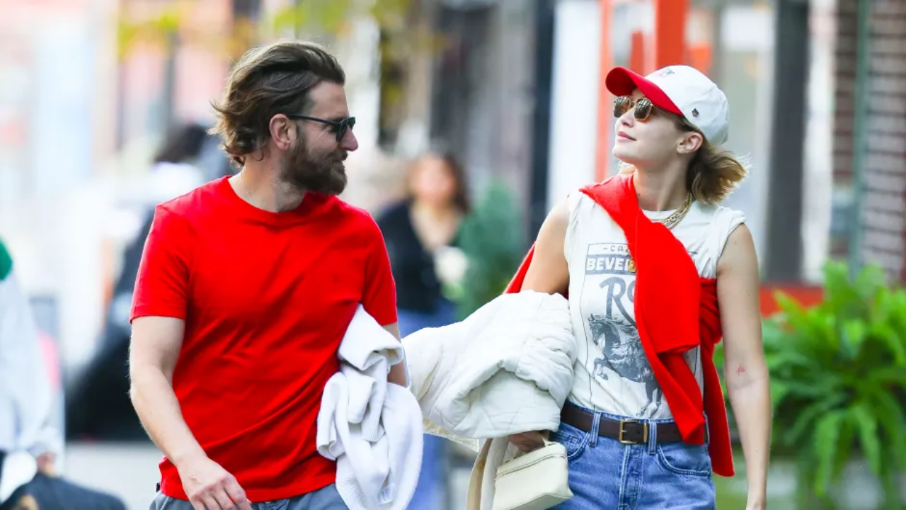 Gigi Hadid, Sevgilisi Bradley Cooper Ile İlk Instagram Paylaşımını Yaptı! (2)