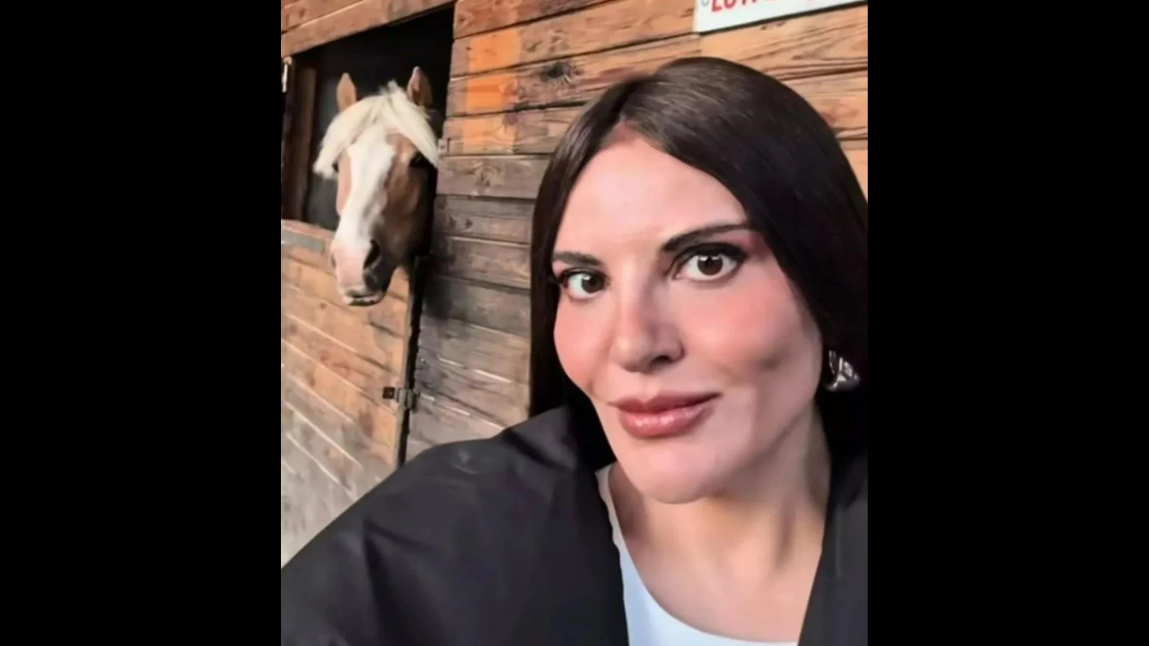 Göksel’den Estetik Iddialarına Esprili Çıkış ‘’O Kişiyi Tanımıyorum’’